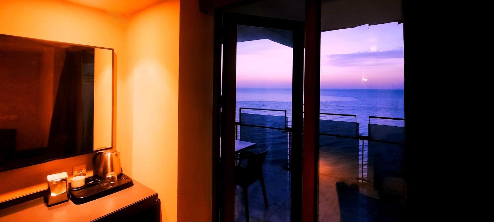 Ashtal Beach Hotel Batumi Eksteriør billede