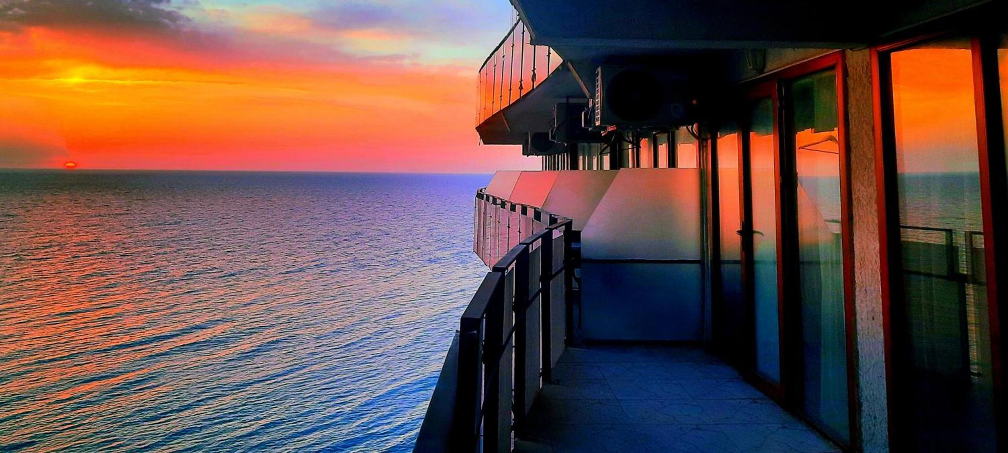 Ashtal Beach Hotel Batumi Eksteriør billede